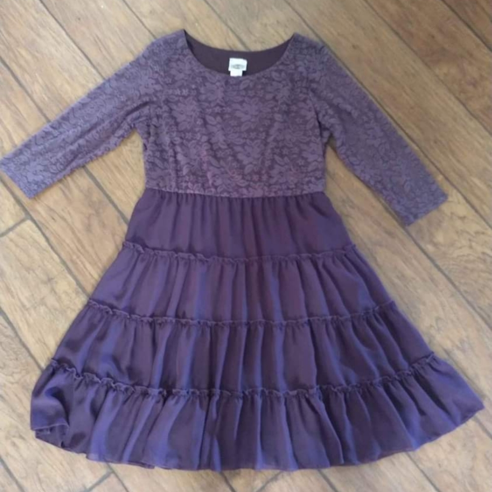 Rod's Western Plum/Purple Lace Tiered Dress